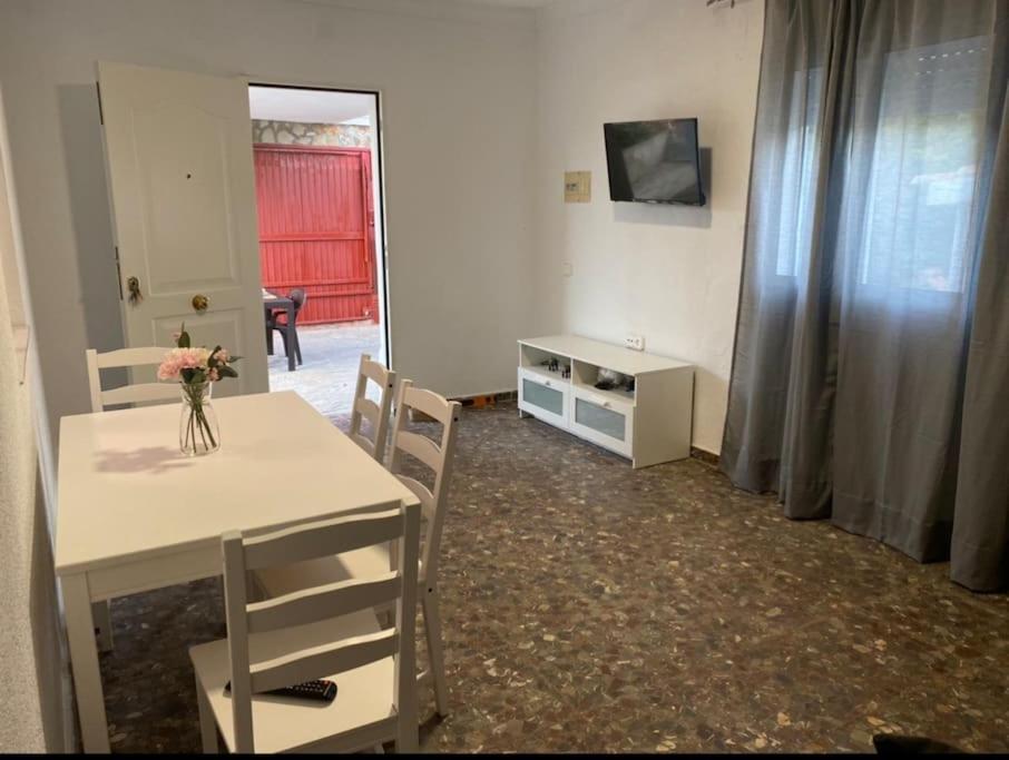 Apartmán Bonita Casa En Bolonia Exteriér fotografie