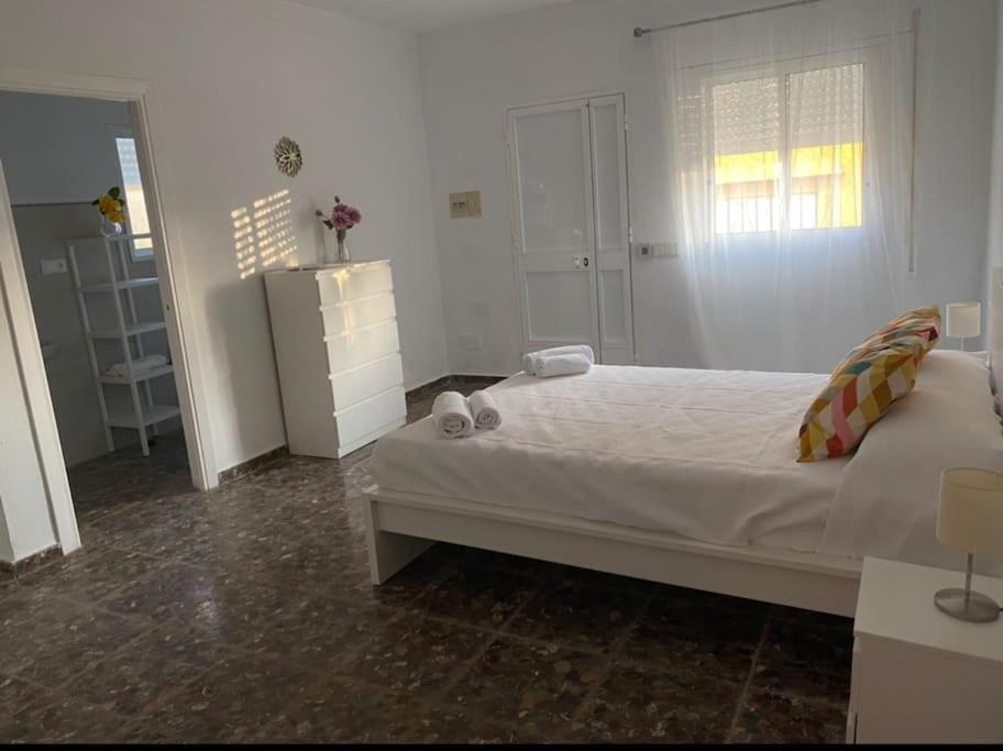 Apartmán Bonita Casa En Bolonia Exteriér fotografie